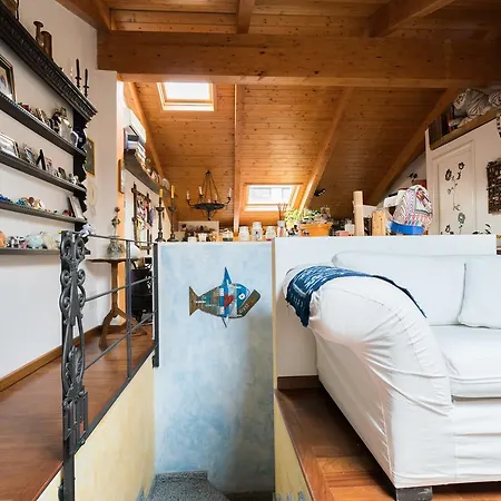 Apartment Eclectic Mansard - Rentallcomo *